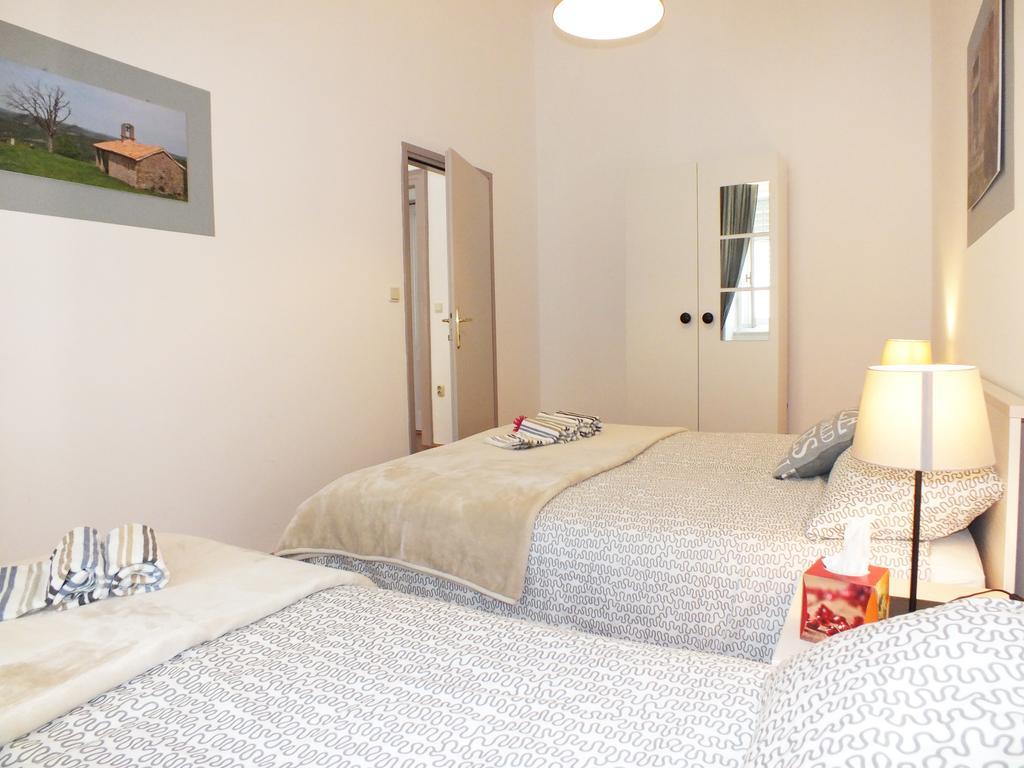 Apartman Draguc PUY Exterior foto